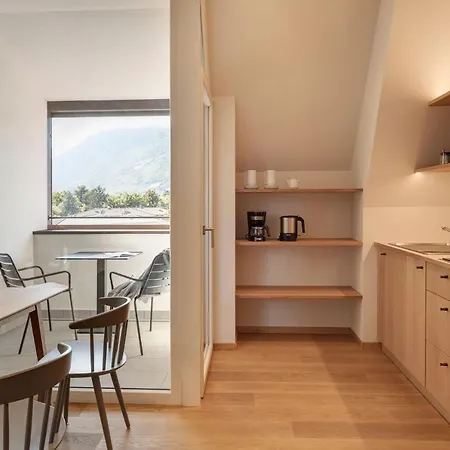 Ladurnerhof Boutique Lägenhet Merano