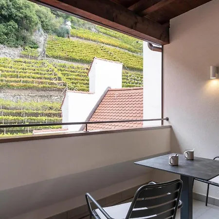 Der Ladurnerhof - Wohnen Am Weinberg Meran